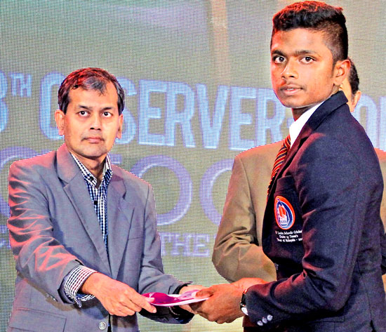 Division two Most Popular second runner-up Raveen Yasas of Devapathiraja College Ratgama