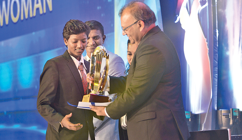 Best Batswoman - Kaveesha Dilhari, Devapathiraja MMV, Rathgama.