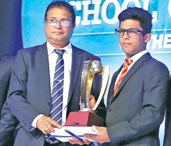 Northern Province Best School Runner-up Award being received by St. Patrick’s College Jaffna