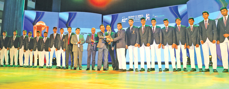 Best  school team  -  Central Province Runner up - Dharmaraja College, Kandy receive their Award from the ANCL Director Editorial Dharma Sri Kariyawasam in the presence of Acting General Manager of ANCL Sumith Kotalawela, Director Legal and Administration, Rakhitha Abeygunawardhana, Director Operations, Canishka Witharana and Director Finance, Janaka Ranatunga