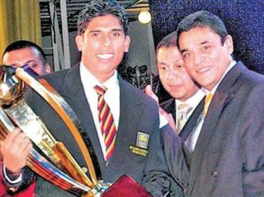Umesh Karunaratne - first cricketer from Thurstan College to win the Observer SLT Mobitel School Cricketer of the Year in 2008